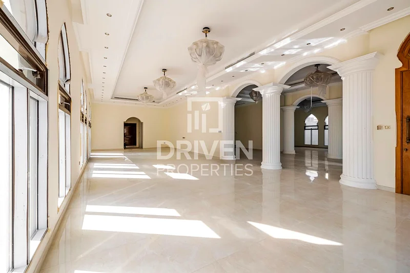 Spacious Layout | Community View | Good location63725654551426110