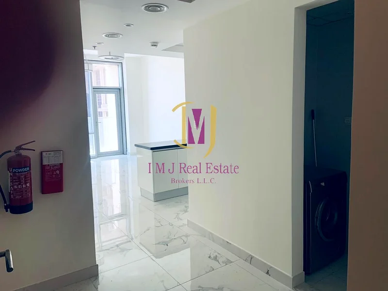 Modern Luxury unit | Spacious | Canal View63794529390979113