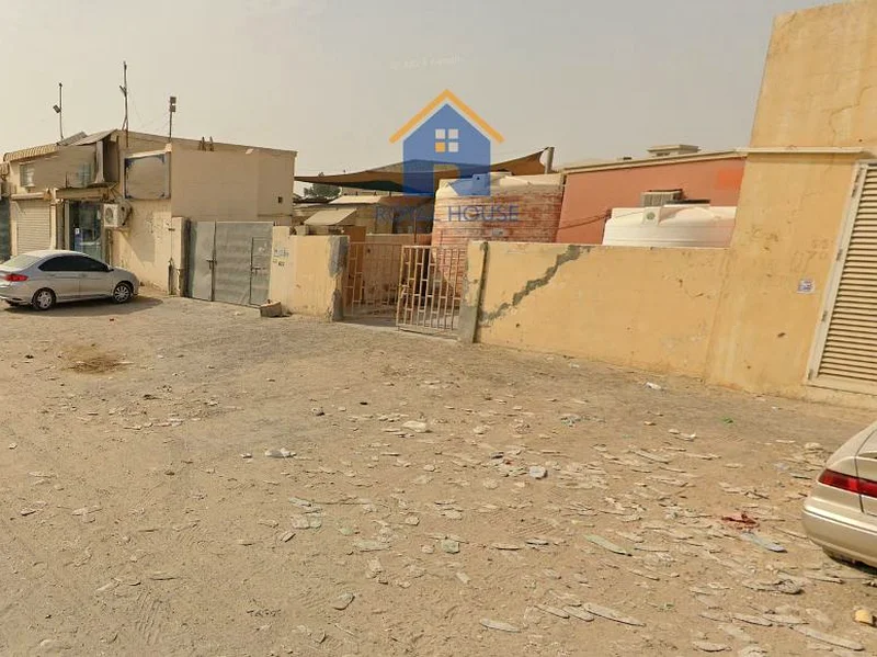 Workers' housing for sale in Al-Saj'a Industrial City, with an area of ​​20,000 square feet63819129180033113