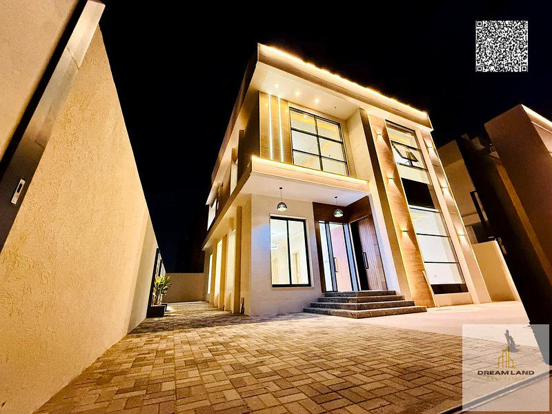 A golden opportunity to own an elegant villa in a vibrant area in Ajman, directly on a main road and close to all essential services.63894606996099112