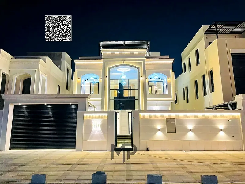 الفلل الفاخرة الأكثر تميزًا للبيع بتصميم كلاسيكي، وحديقة كبيرة، وسقف، و5 غرف ماستر، بدون رسوم خدمة، وملكية حرة لجميع الجنسيات63880932796674113