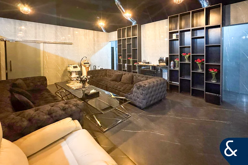 Rented | Large Unit |  Prime Location63823604465795111