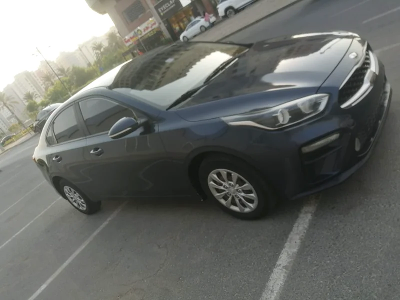 Kia Cerato 2019 GCC SPECS LADY DRIVEN63482310851458112