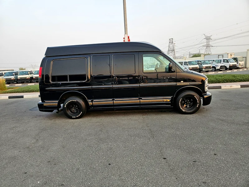 CHEVROLET EXPRESS STARCRAFT JAPAN IMPORTED63489451963138113