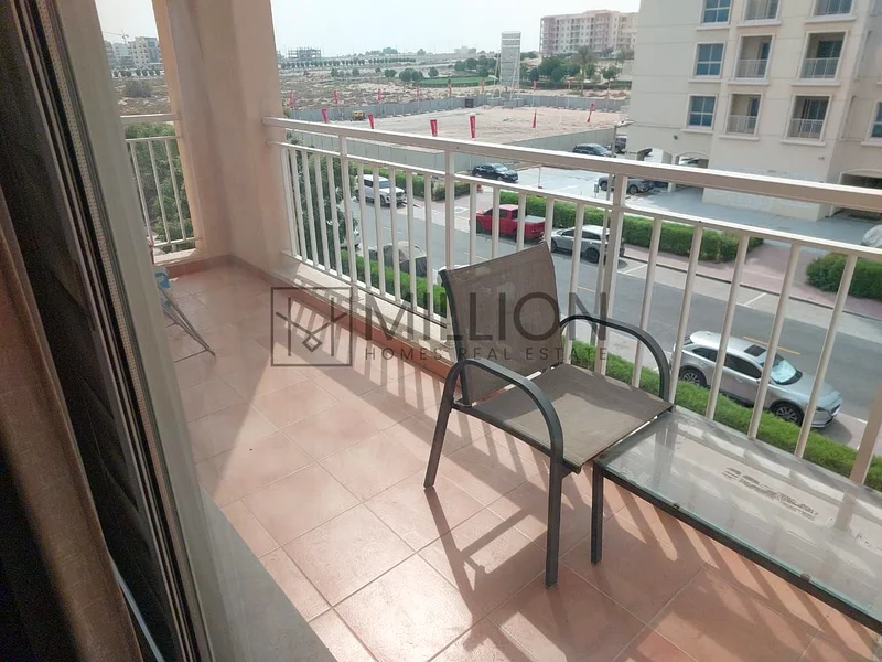 شقة مفروشة بالكامل بغرفة نوم واحدة | للبيع | جاهزة للانتقال فورًا63934037498497112