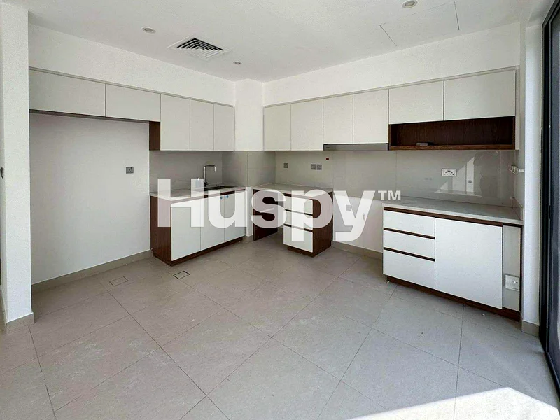 Landscaped | Vacant September | Close To Amenities63405177033858111