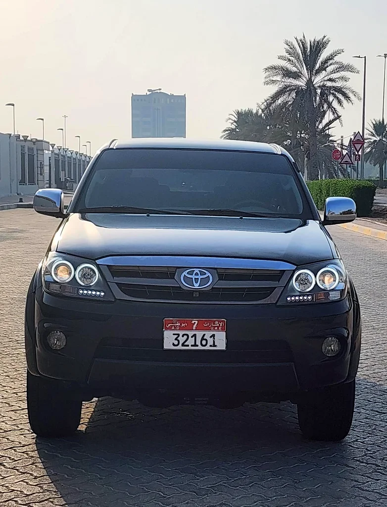 TOYOTA FORTUNER 2008 GCC LOW MILEAGE LADY DRIVER63401314565763112