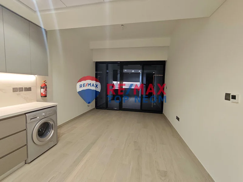 Prime location | Boulevard view| Great Investment63977657256322113