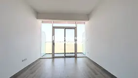 High Rise Studio I Elegant &amp; Huge Layout I Move In Now