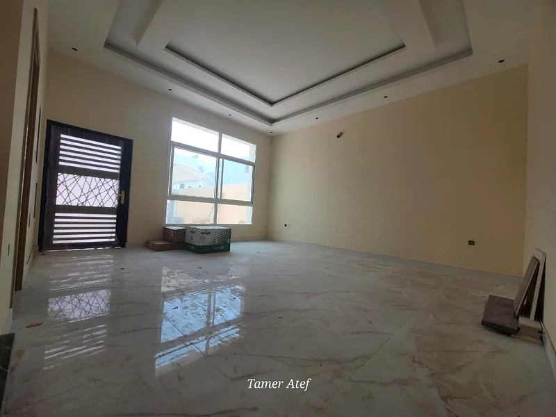 Villa for sale at ajman, al helio 1 area, 4 master rooms, majlis, hall, freehold for all nationalities, without down payment.63914106077443113