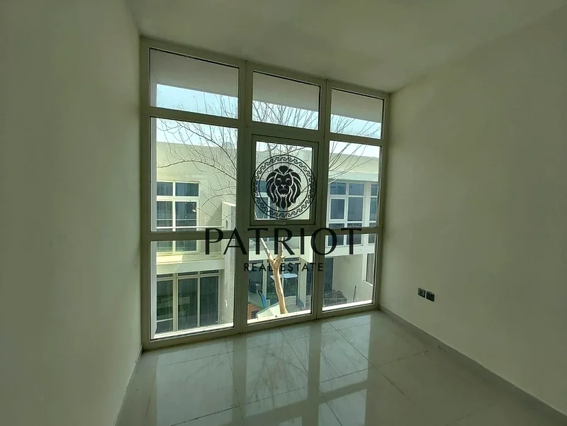 investor deal / 3 BHK Townhouse / b2b/ multiple64003832400642113
