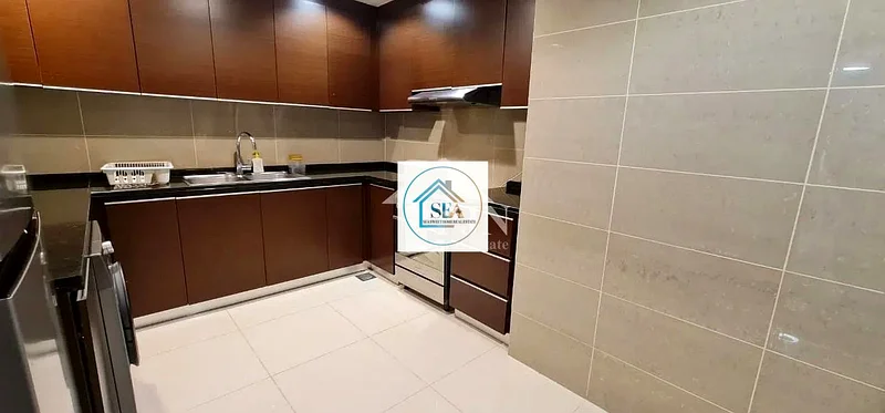 شقة واسعة من غرفة نوم واحدة مع إطلالة على أفق المدينة / استثمار مثالي63844990230145113
