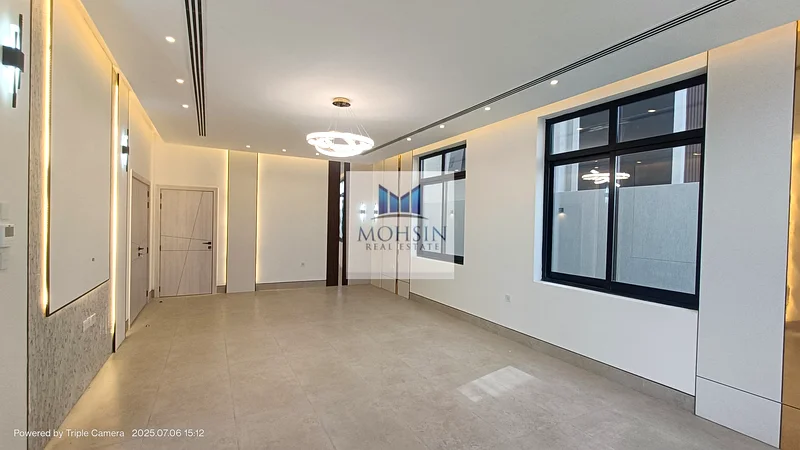 NEAR TO 311 :: NEAR TO SCHOOLS  :: NEAR TO SEVICES:: BRAND NEW VILLA FOR SALE IN MOWHIYAT  163869060537089114