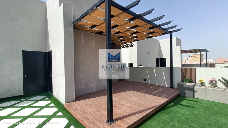 NEAR TO 311 :: NEAR TO SCHOOLS  :: NEAR TO SEVICES:: BRAND NEW VILLA FOR SALE IN MOWHIYAT  163869060537089112