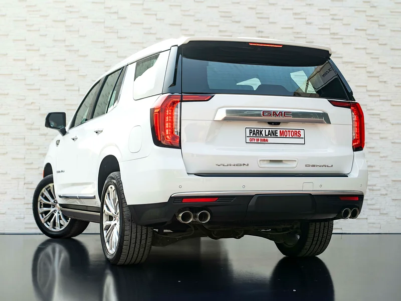 BACK-TO-SCHOOL DEALS • YUKON DENALI • 6.2L V8 • OFFICIAL AGENCY WARRANTY • 1 OWNER • LIKE NEW63490630884099111