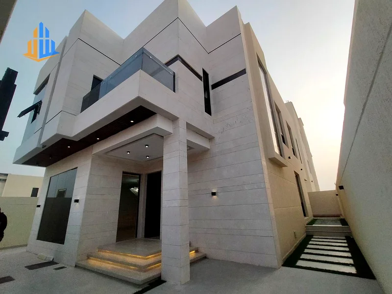 فرصة ذهبية للتملك الحر لجميع الجنسيات. موقع ممتاز لعشاق الأناقة والفخامة.63894607021827111