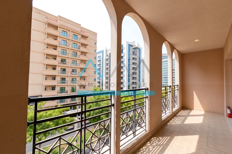 Ready To Move | Prime location | Freehold63980030187907113