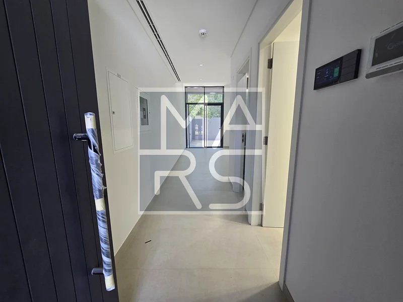🏡 فيلا فاخرة مكونة من 4 غرف نوم في وحدة متوسطة للإيجار في روبينيا، مسار، الشارقة 🌟63654745829763112