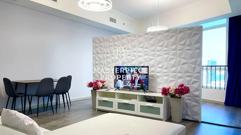 Waterfront Comfort | Hydra Living | Sea Escape63842629194627111