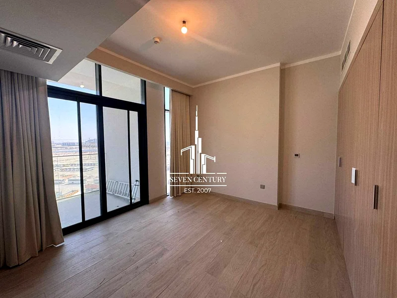 Corner Unit | Open View | Vacant63977657301891112