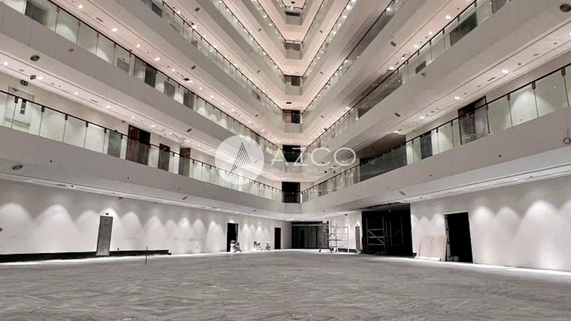 معرض جديد بالكامل / هيكل أساسي / موقع متميز63621100769539113