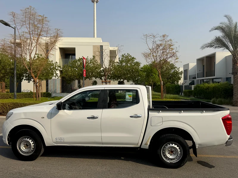 Nissan navara 2019 Gcc63483902510593111
