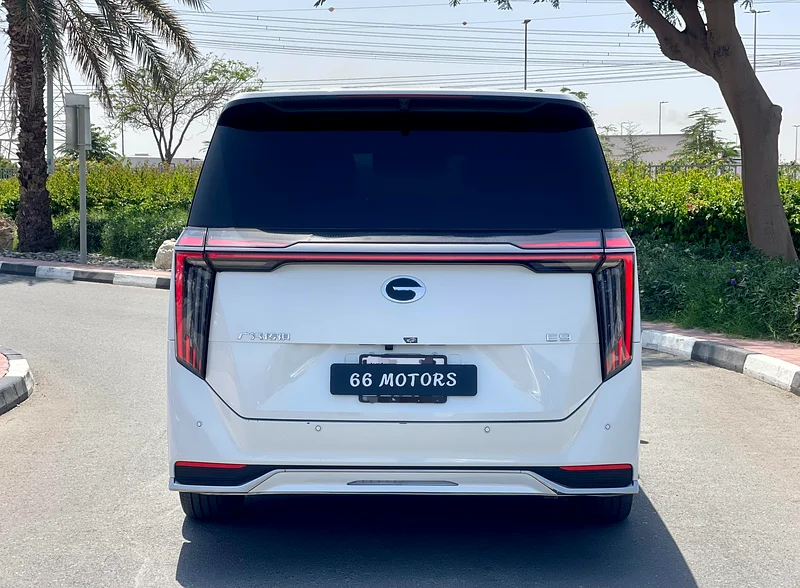 2024 GAC E9 Luxury MPV Redefined – Seamless Hybrid Power, Smart Comfort, and Next-Level Technology63491340896387114