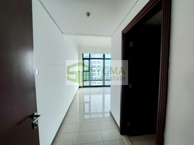 Lake View | Spacious | High Floor | Vacant63750047752707114