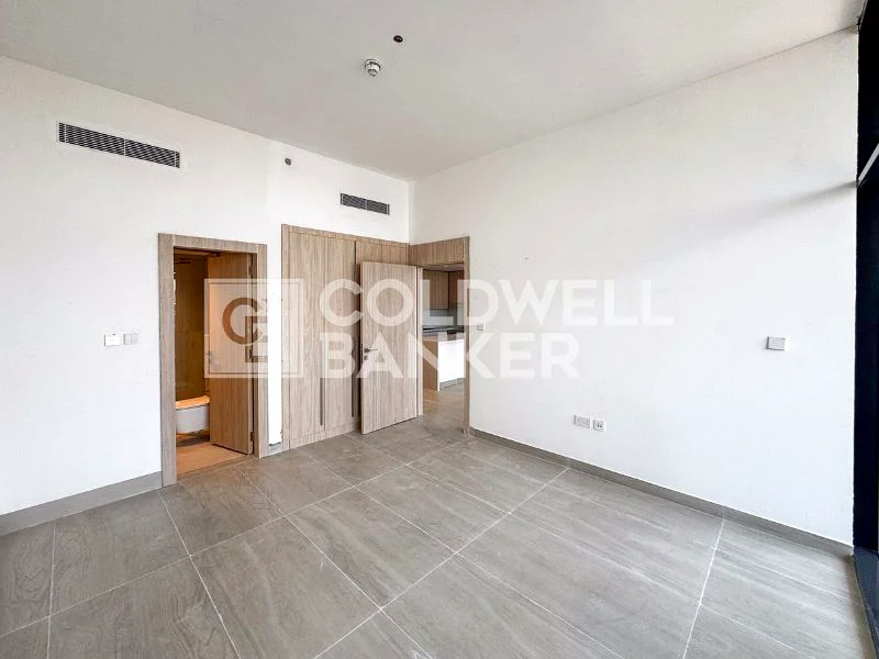 Ready To Move | Pool View | High Floor63979305434627112