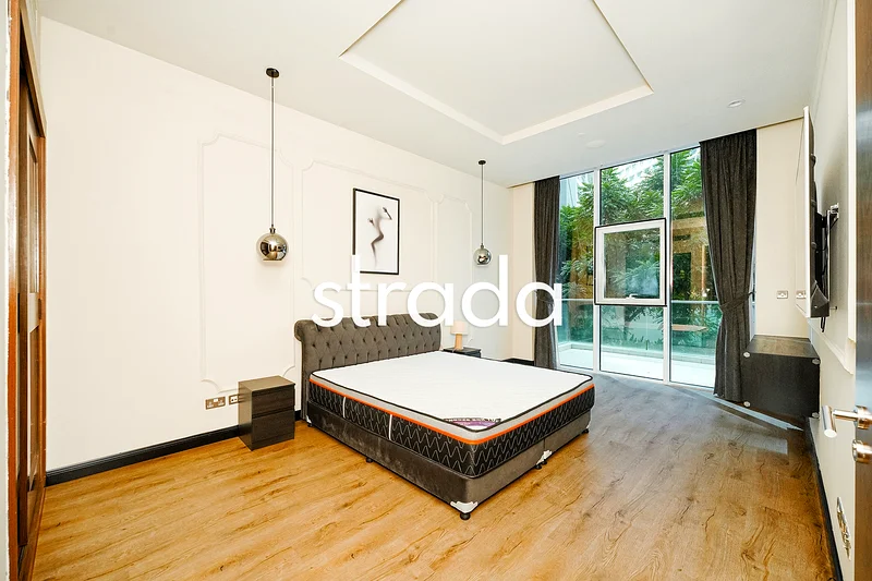 Upgraded | Low Floor | Furnished63752462681730112