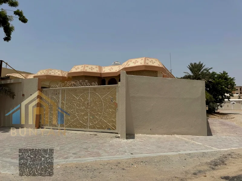 🏡 Corner Ground Floor Villa for Rent in Al Rawda 2 – Ajman 📍 Prime location next to the mosque – peaceful and convenient63405212048897111