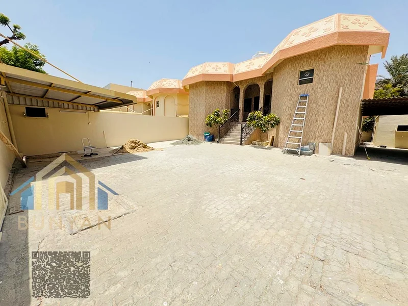 🏡 Corner Ground Floor Villa for Rent in Al Rawda 2 – Ajman 📍 Prime location next to the mosque – peaceful and convenient63405212048897112