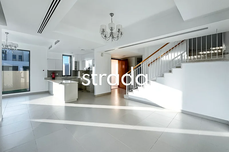 Park Backing | Vacant Now | Keys with Me64045900892545111