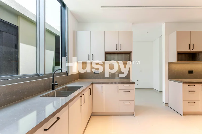 Prime Location | Vacant | Large Plot63930520223490113
