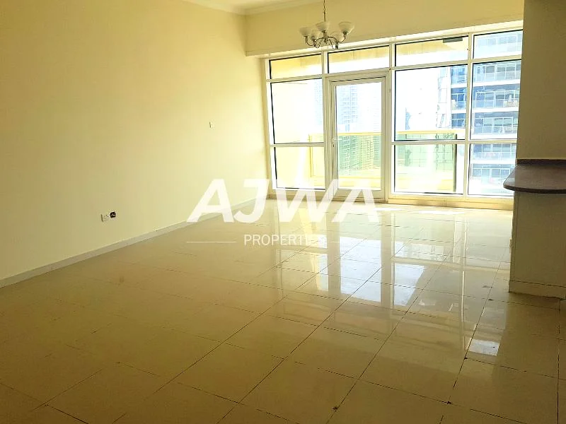 Spacious 2 BHK | Medium Floor | Close DMCC Metro63749830185090110
