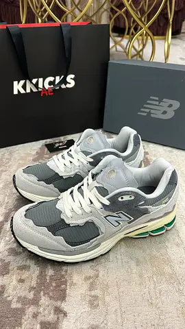 New Balance 2002R Protection Pack - Grey