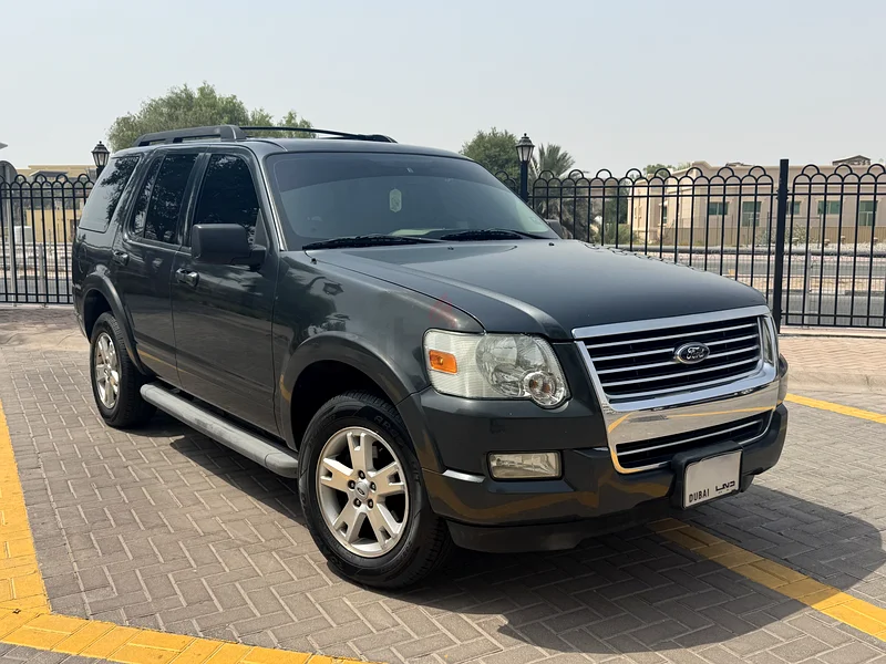2010 Ford Explorer63483271796226112