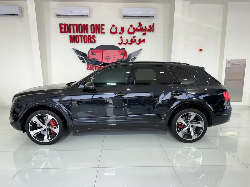Bentley Bentayga V8 2019 clean title63479390335874113
