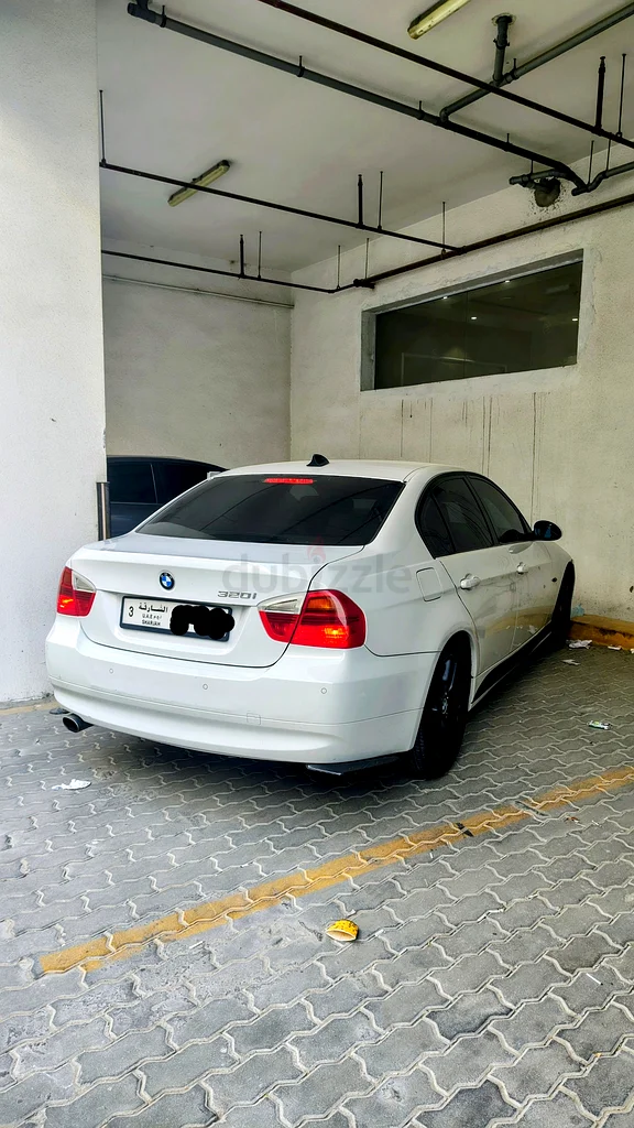 بي إم دبليو 320i 2008 للبيع العاجل63406273062657111