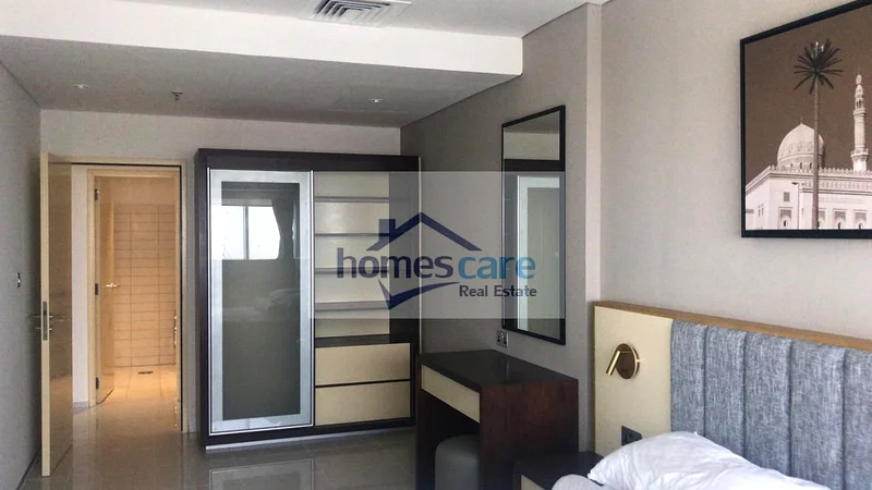 Fully Furnished 2 B/R Apartment in Sheikh Zayed Road63746130779779111