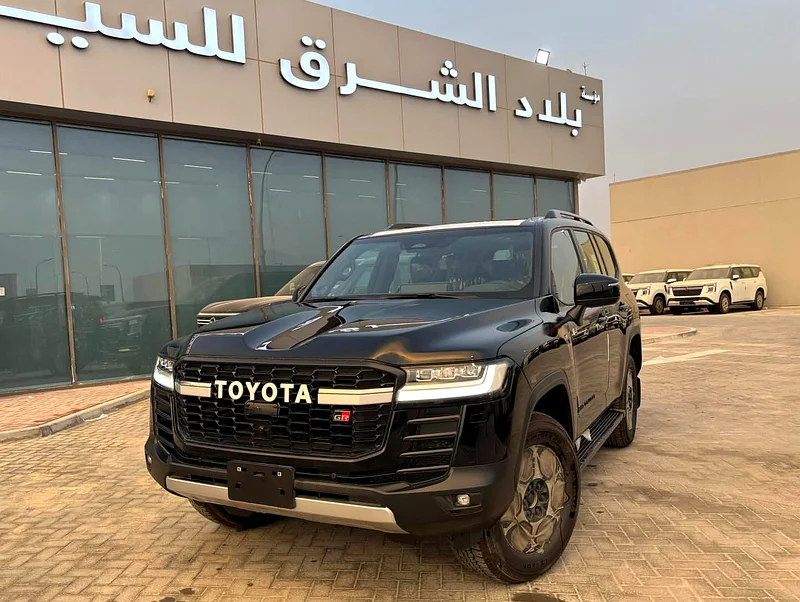 Toyota Land Cruiser GR 3.5 Gulf warranty634013012762901119