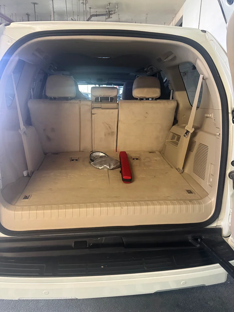 Excellent Condition Toyota Prado 2023  4.0L Original paint only serious buyer No  dealer please63484663245443114