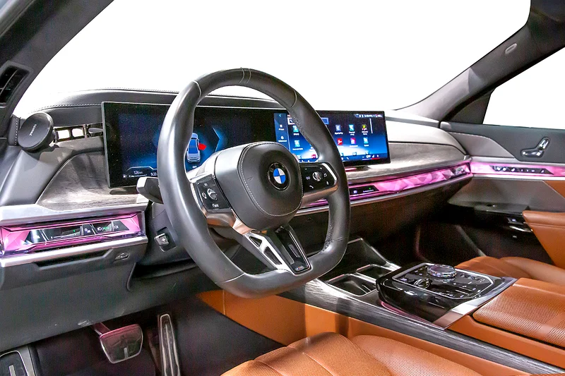 BMW 735i M Sport Individual (REF NO# 143517)63411930912259114
