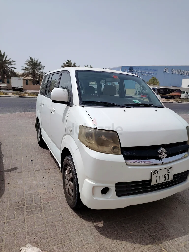 Suzuki Apv van automatic 201163490820183811113