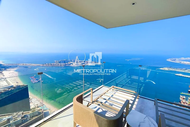 طابق عالي | منظر على عين دبي والنخيل | مؤثث63937505636739110