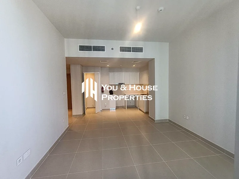 Unique & Modern 3 BR I On Top Floor I With Amazing Creek View63760618236803110