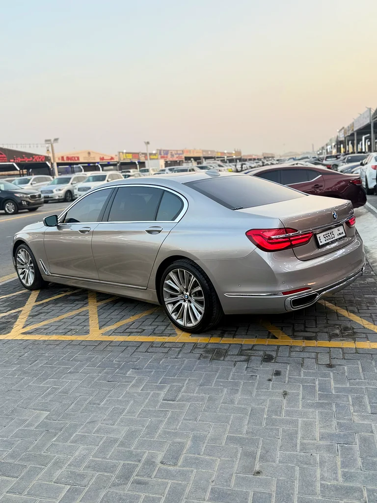740Li-GCC-fulloption- 2000 aed monthly with 0 downpayment63411931335553113