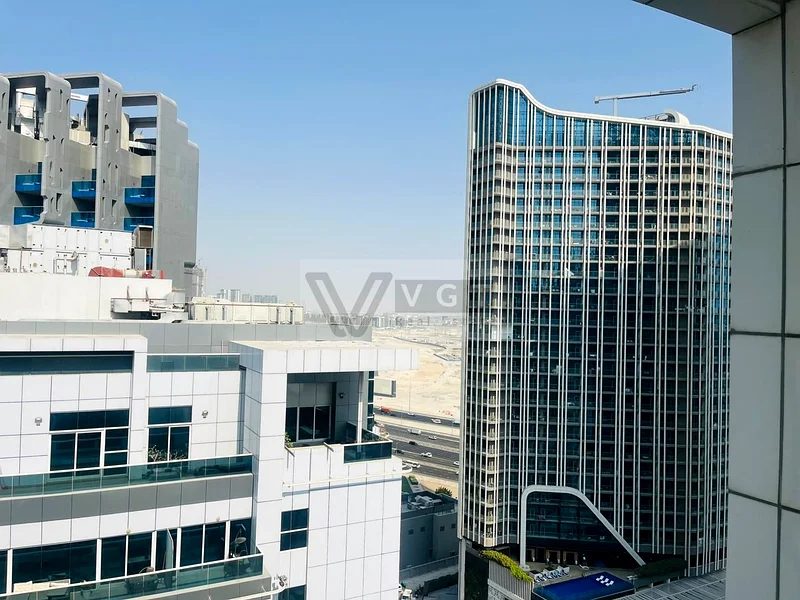 EXCLUSIVE | FULLY RENOVATED | CANAL VIEW63790023021953112