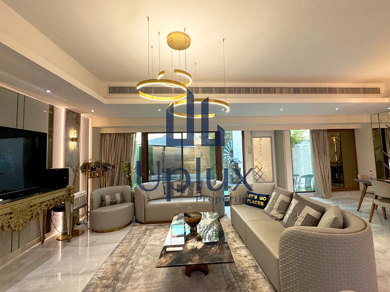 وحدة مطورة | مؤثثة بالكامل | مع مصعد63612103040643114