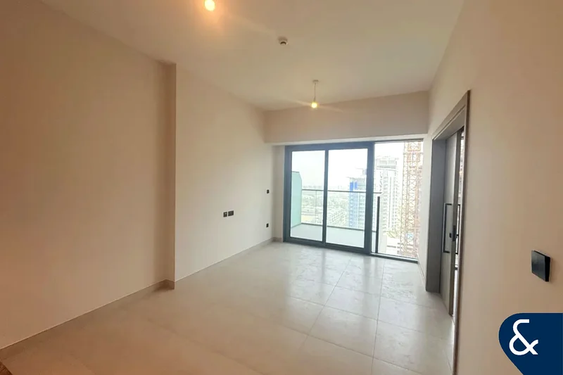 جاهز للسكن | جديد بالكامل | غير مفروش63494772073473113